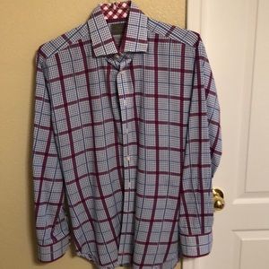 Men’s patterned, slim fit dress shirt